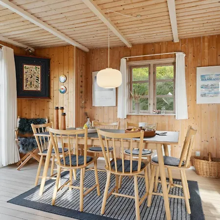 Cozy In Ringkobing With Wifi