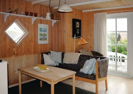Cozy In Ringkobing With Wifi Holiday home Sondervig