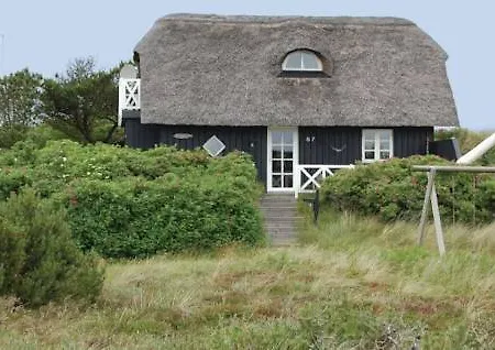 Holiday home Cozy In Ringkobing With Wifi